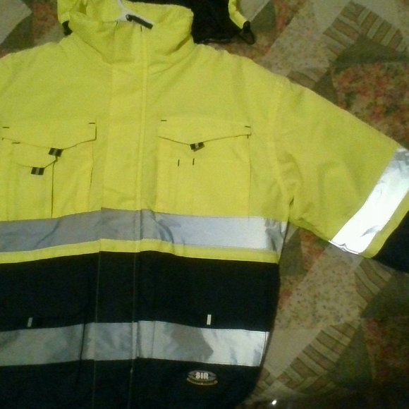 safety system vest 9 out and 1in pockets - Picture 2 of 3